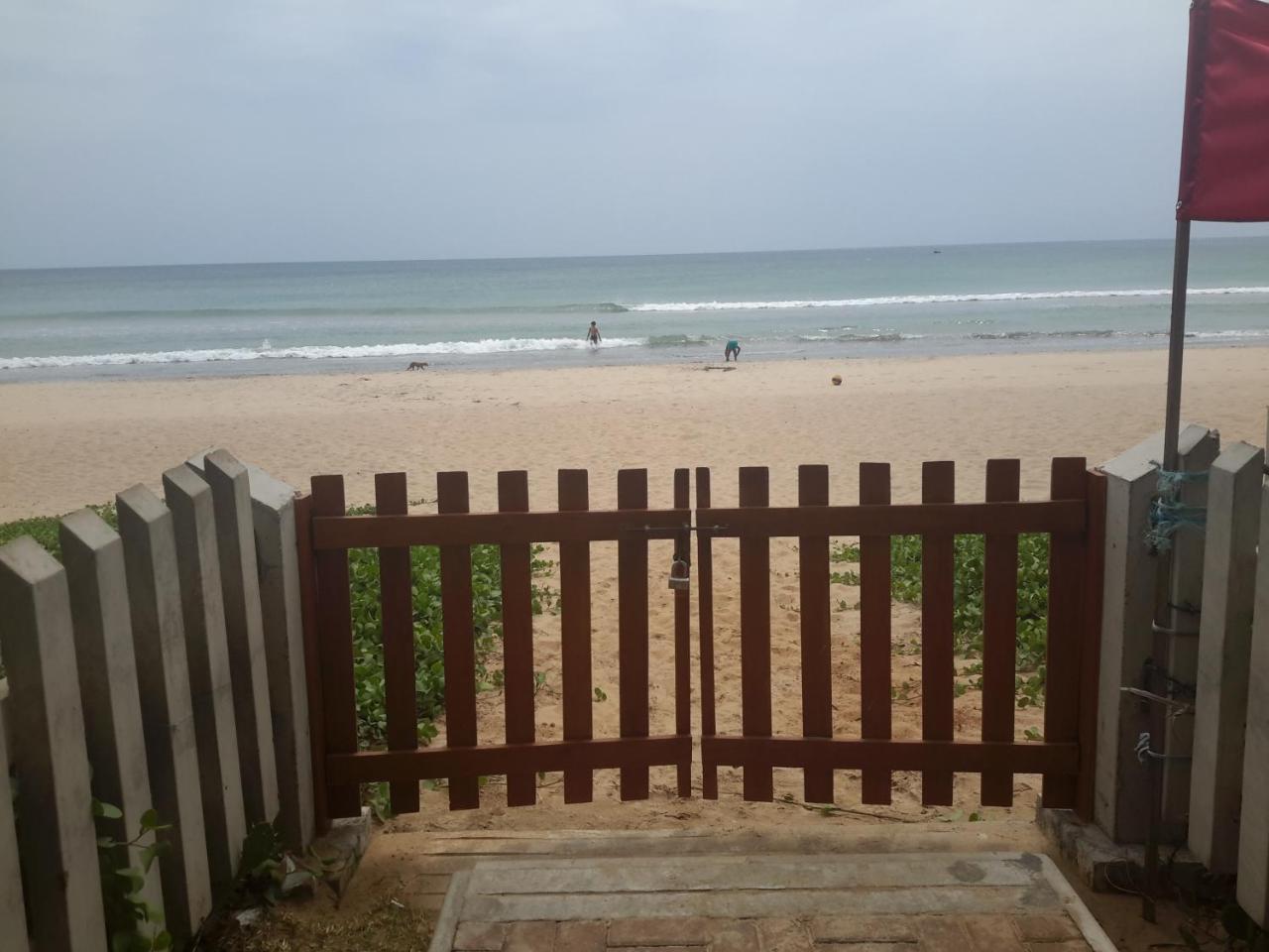 Llh 1G2 Nilaveli Ocean Front Condos Luaran gambar