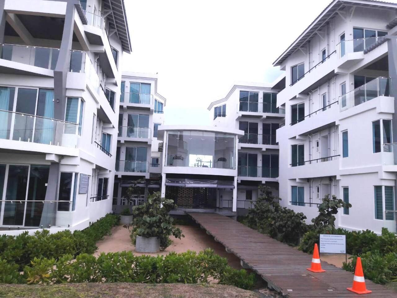 Llh 1G2 Nilaveli Ocean Front Condos Luaran gambar